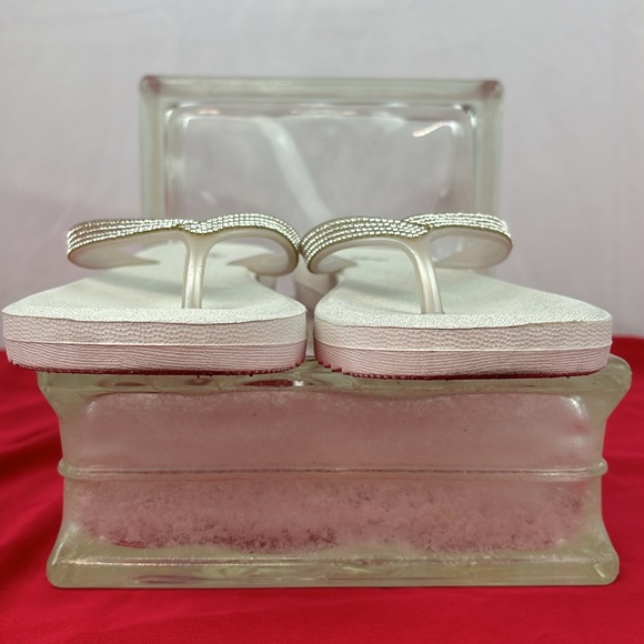 Rhinestone Flip Flops sz 7/8 - Picture 5 of 11